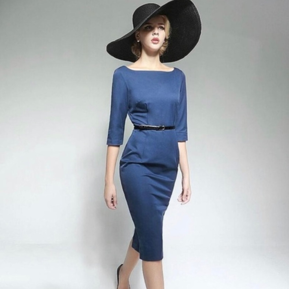 NWT Navy Dress. Below the knee.